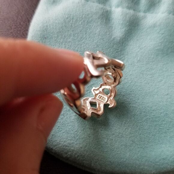 Tiffany & Co. Silver Kiss Ring - Picture 5 of 6